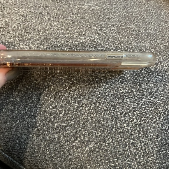 iPhone 11 Case Gold Glitter Case - Picture 6 of 6